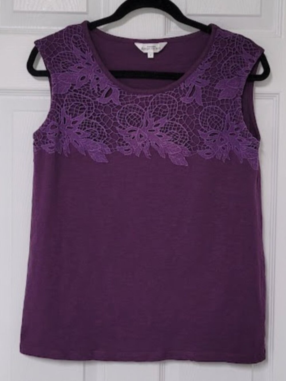 Northern Reflections Purple Crochet Lace Tank Top–Sze Small/Medium–Cotton/Modal